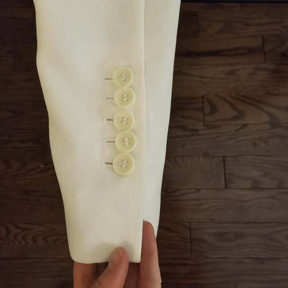 BCBG XXS White Blazer - Picture 4 of 4